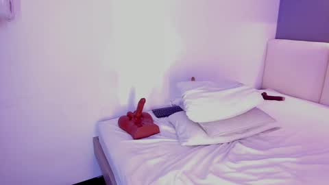 Milena  online show from December 31, 9:42 am