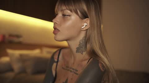 M  Telegram mamagotachannel online show from April 4, 12:35 pm