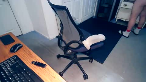 Milehi1958 online show from January 14, 11:20 pm