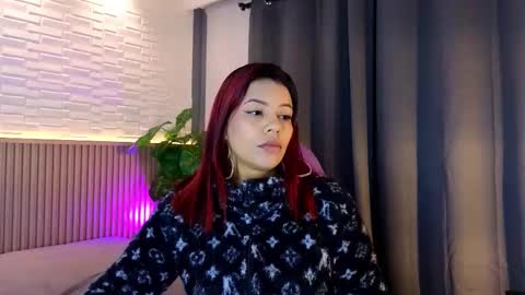 milena_lawson online show from October 22, 10:37 am