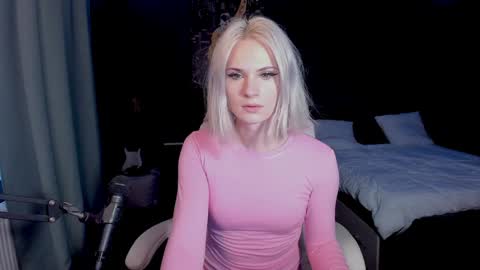 Milena online show from December 5, 7:38 am