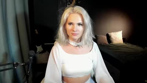 Milena online show from February 9, 6:43 am