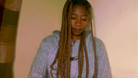 Snapshot of milennah chatting on July 2, 1:05 am milennah online show from July 2, 1:05 am