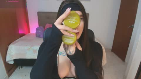 Miley online show from March 27, 2:28 pm