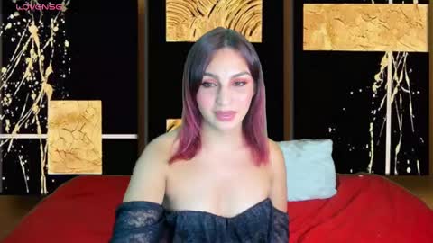 Snapshot of miley_kane chatting on February 12, 4:33 am miley_kane online show from February 12, 4:33 am