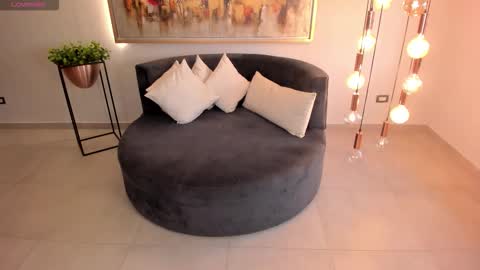 Snapshot of mileycruz_ chatting on October 23, 10:08 pm Miley Cruz IG miley model23 online show from October 23, 10:08 pm