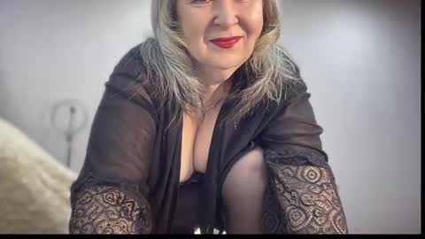 Charlotte online show from December 16, 3:00 am