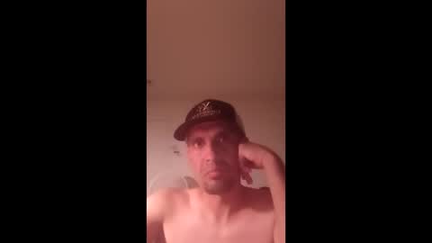 Snapshot of milhouse536559 chatting on March 20, 12:54 pm milhouse536559 online show from March 20, 12:54 pm