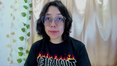 Millie online show from December 2, 2:12 pm