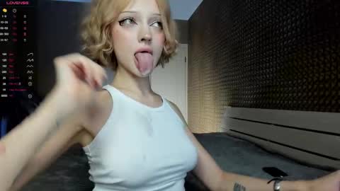 Mila 3 aka Deepthroat World Champion online show from March 26, 12:50 am