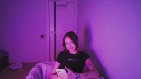 Snapshot of milipia chatting on June 21, 8:44 pm milipia online show from June 21, 8:44 pm