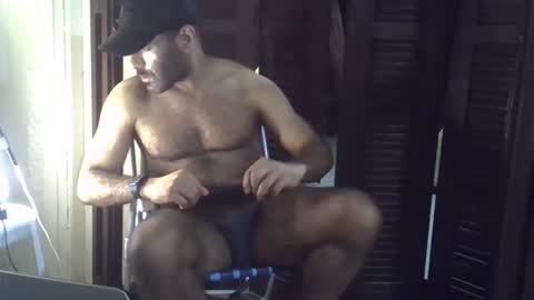 Snapshot of militaryx chatting on February 5, 3:11 am militaryx online show from February 5, 3:11 am