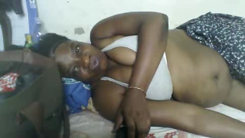 kinwity online show from January 4, 8:59 pm