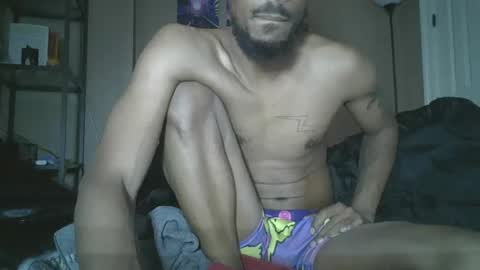 Milk Chocolate Sensei online show from January 5, 10:50 pm