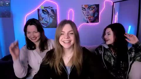 Mila online show from February 2, 8:18 pm