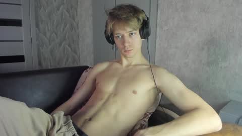 Isaac online show from January 31, 6:02 am