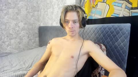 Isaac online show from September 25, 7:12 am