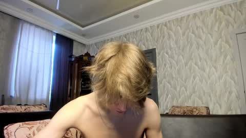 Isaac online show from April 9, 6:19 am