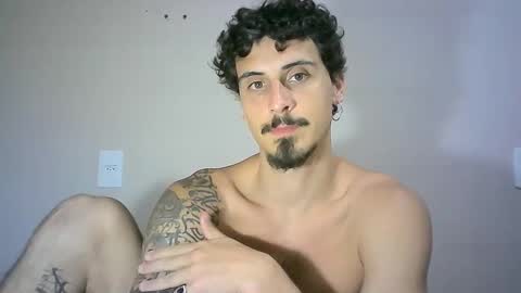 Snapshot of milkoffee chatting on December 2, 5:26 am milkoffee online show from December 2, 5:26 am