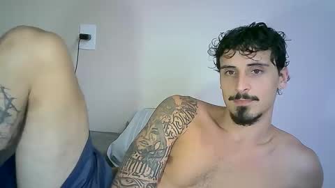 Snapshot of milkoffee chatting on December 11, 9:12 pm milkoffee online show from December 11, 9:12 pm