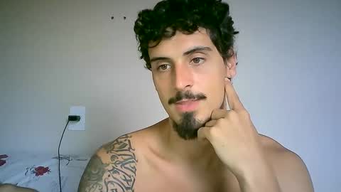 Snapshot of milkoffee chatting on January 15, 3:39 pm milkoffee online show from January 15, 3:39 pm