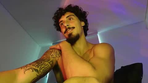 milkoffee online show from April 3, 4:49 pm