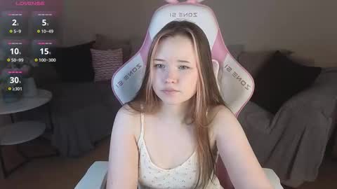 Ula online show from November 9, 4:38 pm