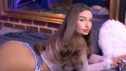 Milla online show from November 26, 7:09 am