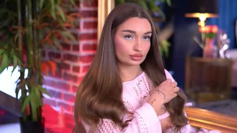 Milla online show from December 4, 7:39 am