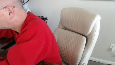 millenium0129 online show from January 30, 5:17 pm