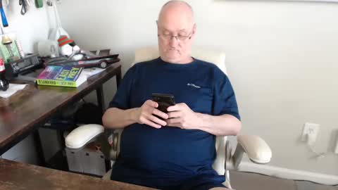 millenium0129 online show from March 12, 5:49 pm