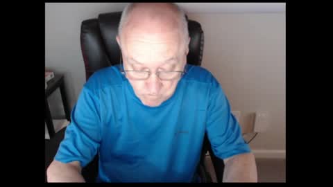 millenium0129 online show from April 29, 12:27 am