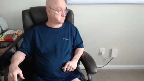 millenium0129 online show from May 7, 3:28 pm
