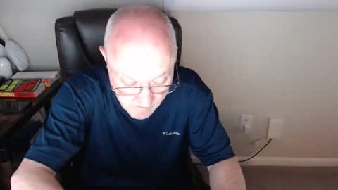 millenium0129 online show from May 18, 12:18 am