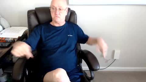 millenium0129 online show from June 4, 6:14 pm