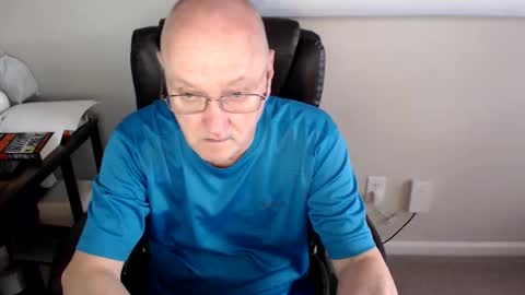 millenium0129 online show from June 7, 11:08 pm