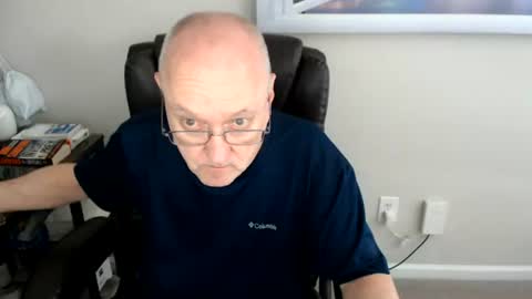 millenium0129 online show from July 1, 3:23 pm