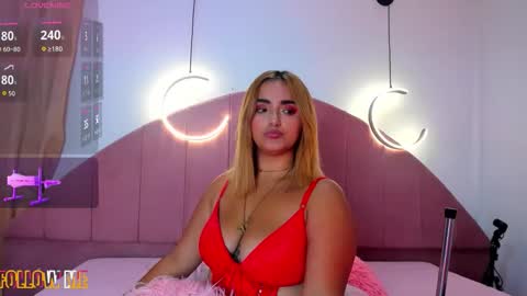 miller_zoe02 online show from November 3, 5:31 am