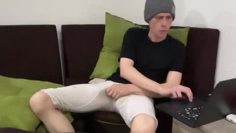 Snapshot of millerjdm chatting on November 8, 12:22 am SlimnHungOH online show from November 8, 12:22 am