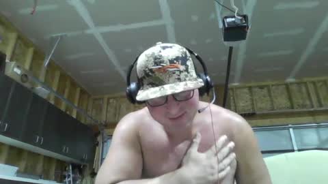 Snapshot of millertimenow34 chatting on July 6, 12:51 am millertime feet bigcock hairy straight muscles online show from July 6, 12:51 am
