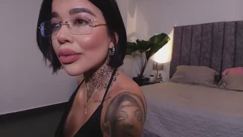 Mila  online show from January 17, 12:59 am