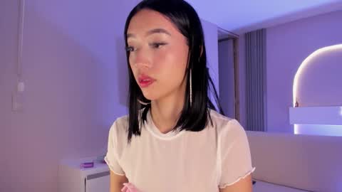 Snapshot of millieskinny_ chatting on January 18, 11:47 am Ana Maria online show from January 18, 11:47 am