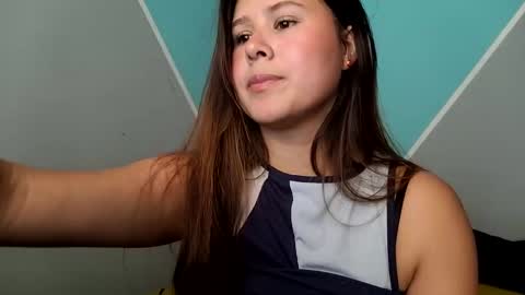 Snapshot of milliesweet77 chatting on November 11, 5:24 pm milli online show from November 11, 5:24 pm