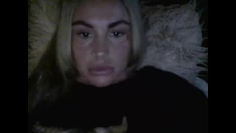 millisa13 online show from May 19, 11:55 pm