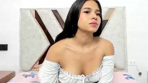 Milly610 online show from June 10, 12:15 pm