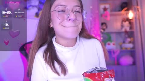 Snapshot of milly_kenner chatting on February 24, 9:09 pm MILLY online show from February 24, 9:09 pm