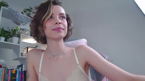 Milly online show from January 4, 9:43 am