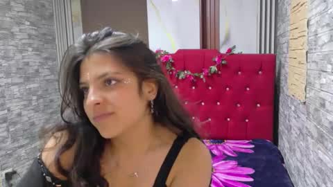 millybell303av online show from February 27, 11:27 pm