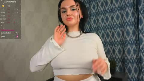 Nika online show from December 17, 3:18 pm