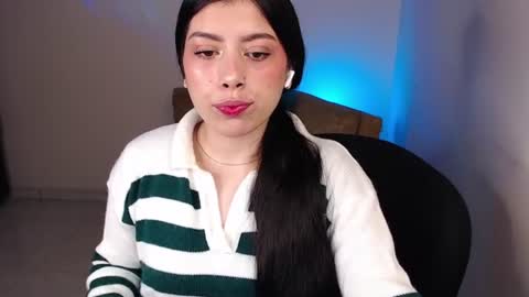 Emily  online show from June 24, 9:58 pm